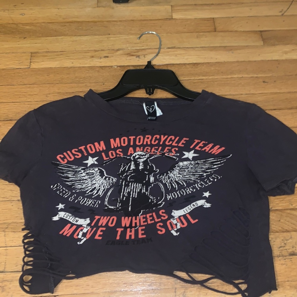 Womens graphic cropped top
